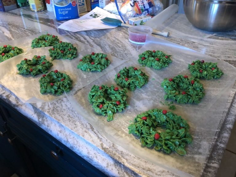 How to make Holiday Wreath Cookies with your Kids and not Lose your Mind!
